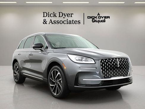 Used 2024 Lincoln Corsair Reserve w/ Equipment Group 201A image 1