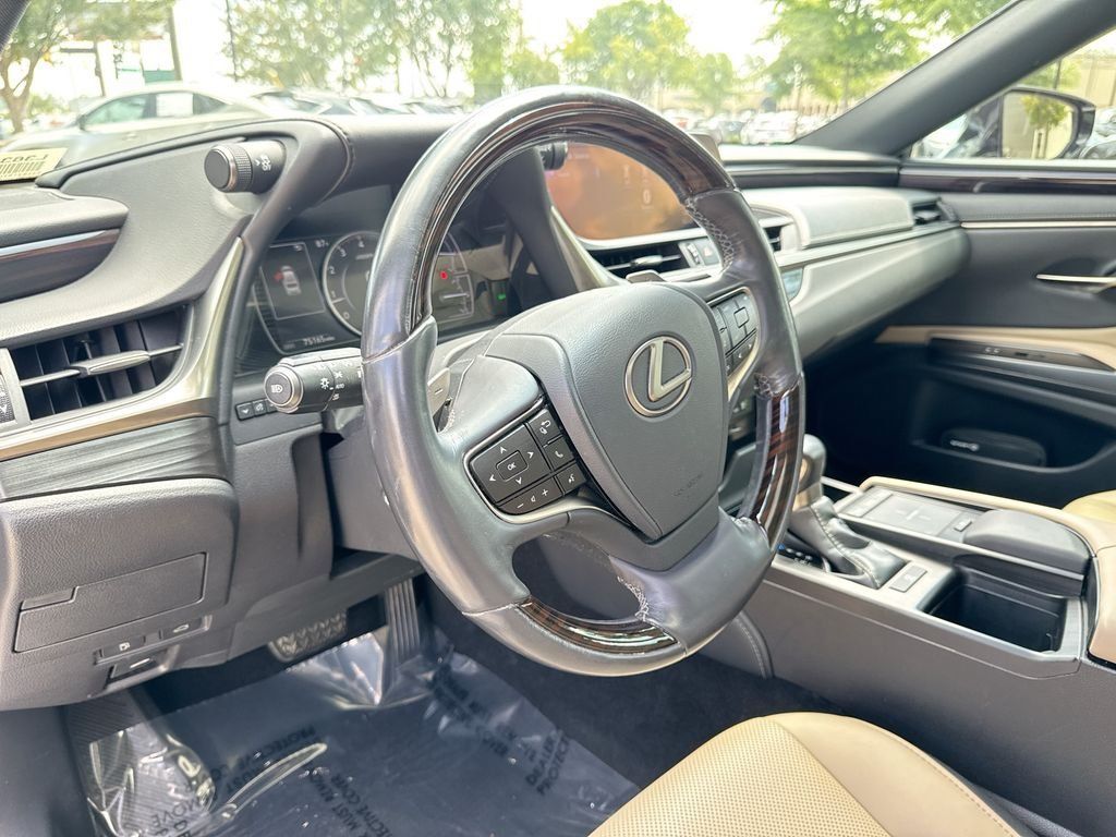 Used 2019 Lexus ES 350 w/ Premium Package FWD image 20