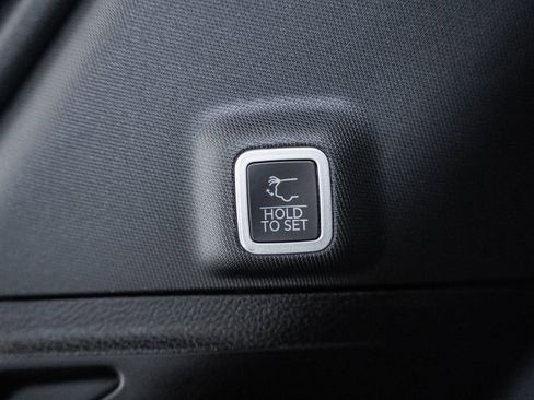 New 2025 Jeep Grand Cherokee Limited image 10