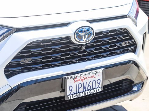 Certified 2023 Toyota RAV4 XSE AWD/4WD image 5