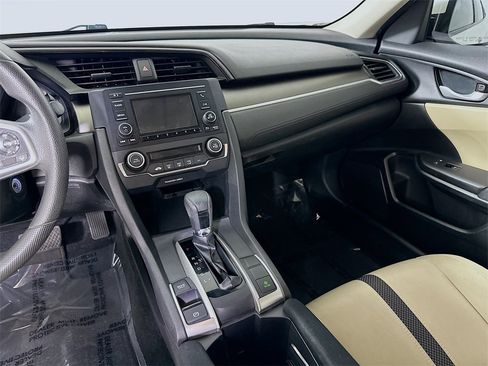 Used 2019 Honda Civic LX image 17