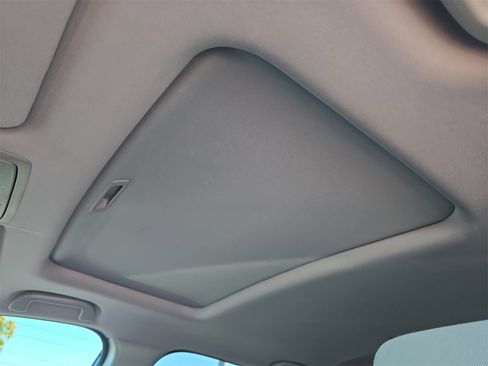 Used 2019 Honda CR-V EX image 17