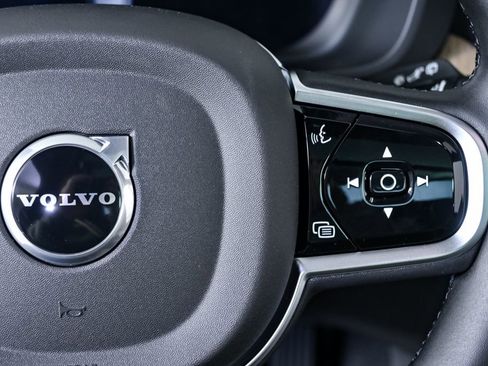 New 2026 Volvo XC60 T8 Plus w/ Protection Package Premier AWD/4WD image 10