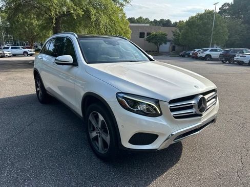 Certified 2019 Mercedes-Benz GLC 300 4MATIC image 3