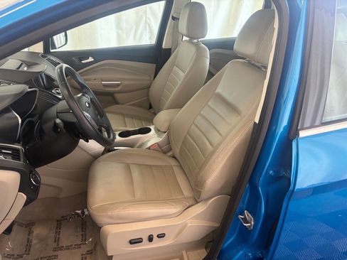 Used 2013 Ford C-MAX Energi SEL FWD image 20