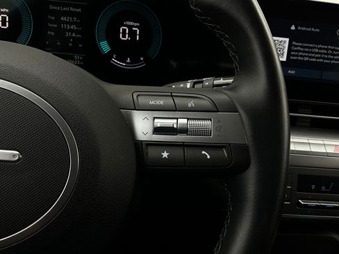 Used 2025 Hyundai Kona SEL image 36