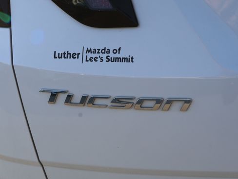 Used 2023 Hyundai Tucson SEL w/ Convenience Package image 18
