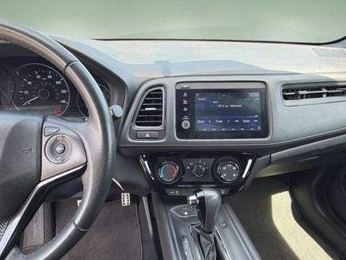 Used 2022 Honda HR-V Sport image 12