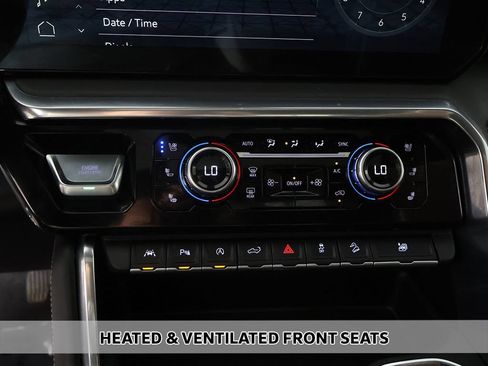 Used 2023 GMC Sierra 1500 Denali Ultimate AWD/4WD image 8