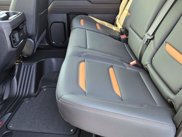 New 2026 GMC Sierra 1500 AT4 w/ Technology Package AWD/4WD image 7