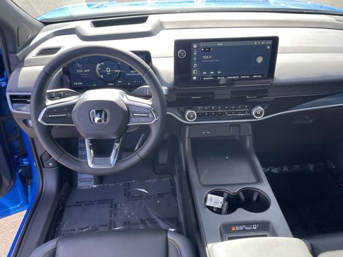 Used 2025 Honda Prologue Elite image 12