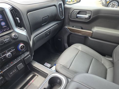 Used 2021 Chevrolet Silverado 1500 LT Trail Boss w/ LT Trail Boss Premium Package AWD/4WD image 30