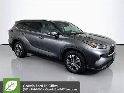Used 2022 Toyota Highlander XLE