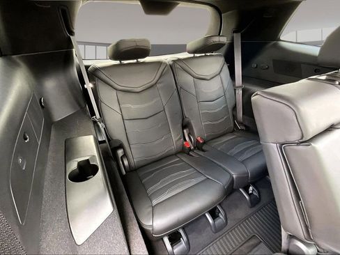 Certified 2025 Cadillac XT6 Premium Luxury w/ Platinum Package AWD/4WD image 28
