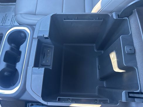 Used 2021 Chevrolet Silverado 1500 LTZ w/ Z71 Off-Road Package image 29