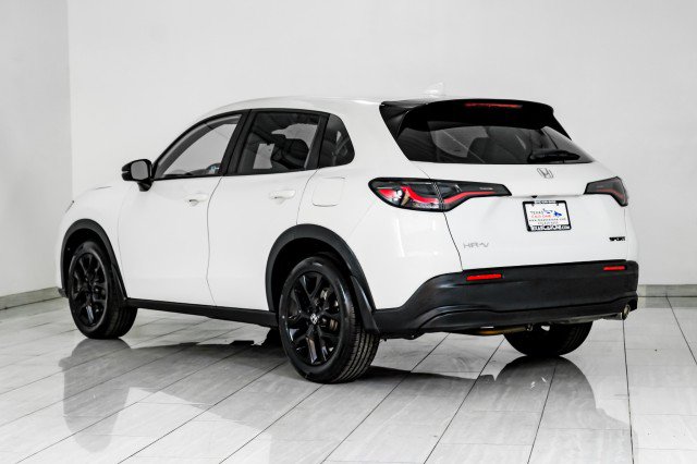 Used 2023 Honda HR-V Sport image 8