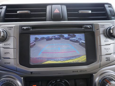 Used 2016 Toyota 4Runner SR5 Premium image 14