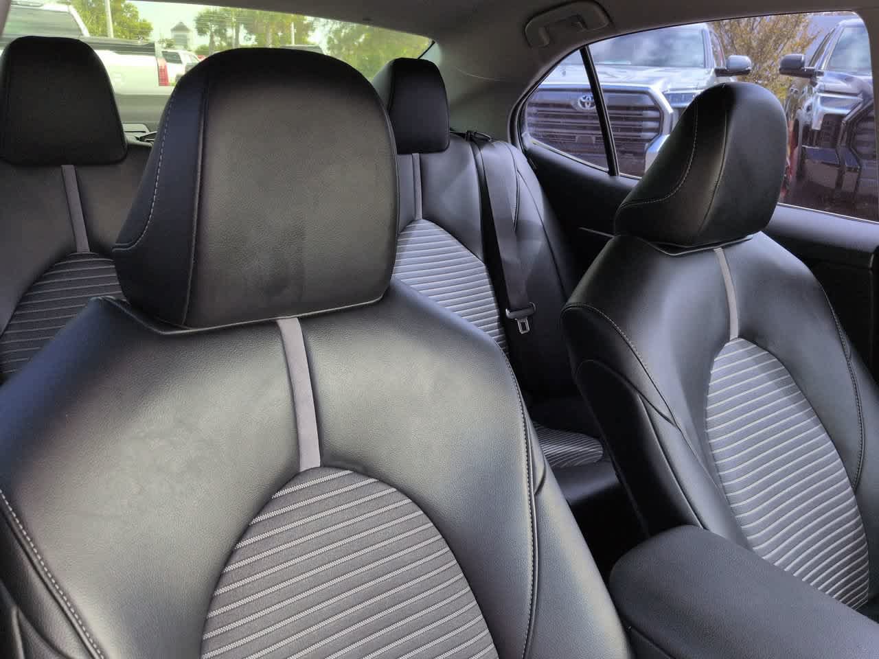 Certified 2021 Toyota Camry SE FWD image 7