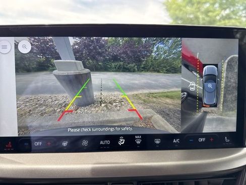 Used 2023 Ford Escape Active w/ Tech Pack #2 AWD/4WD image 7