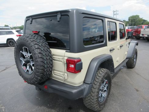 Used 2022 Jeep Wrangler Unlimited Rubicon w/ Steel Bumper Group AWD/4WD image 5