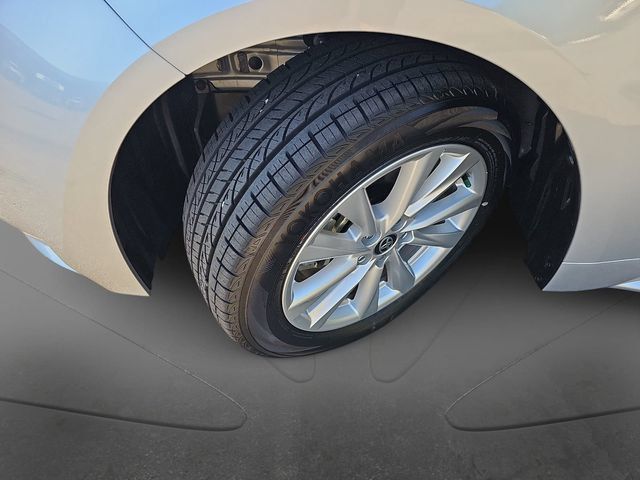 Used 2026 Toyota Corolla XLE FWD image 36