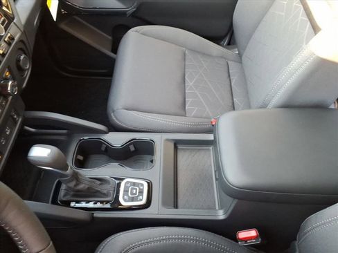 New 2026 Nissan Frontier SV image 16