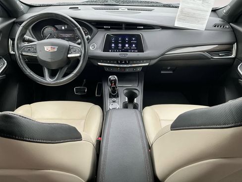 Used 2021 Cadillac XT4 Sport image 12