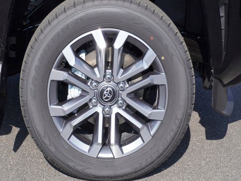 New 2026 Toyota 4Runner Limited image 5