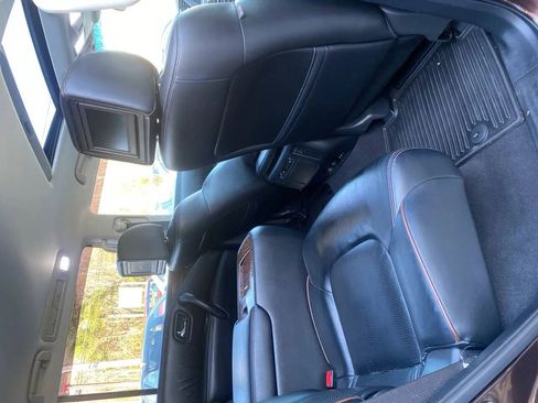 Used 2017 Nissan Armada Platinum w/ Captain Seat Package image 28