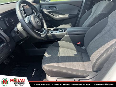 Used 2022 Nissan Rogue S AWD/4WD image 16
