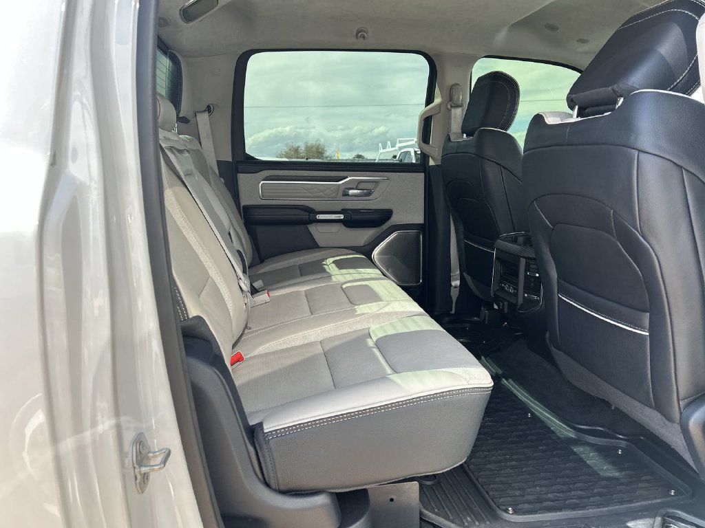 Used 2023 RAM 1500 Limited AWD/4WD image 32