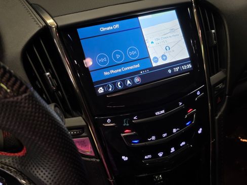 Used 2018 Cadillac ATS V w/ Luxury Package RWD image 26