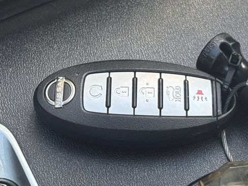 Used 2025 Nissan Altima 2.5 SV FWD image 20