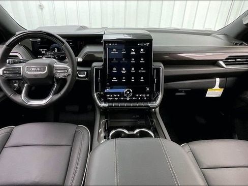New 2026 GMC Yukon Elevation w/ Elevation Premium Package AWD/4WD image 6