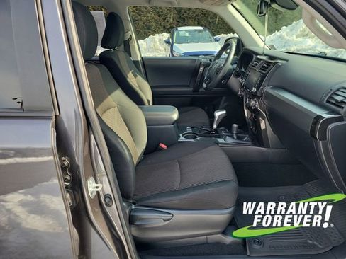 Used 2022 Toyota 4Runner TRD Off-Road image 14