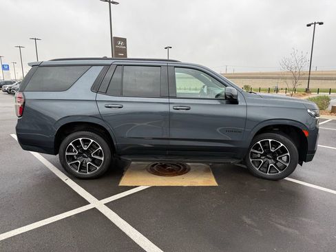 Used 2021 Chevrolet Tahoe RST w/ Luxury Package image 4