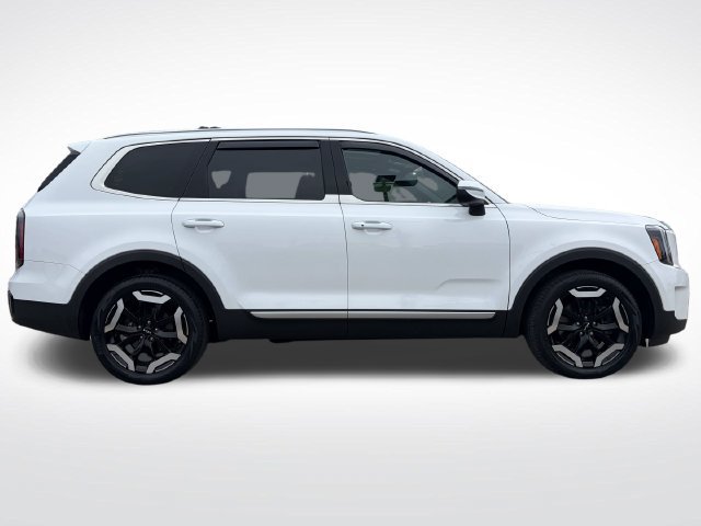 Certified 2024 Kia Telluride EX FWD image 6