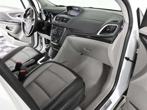 Used 2016 Buick Encore Leather image 9