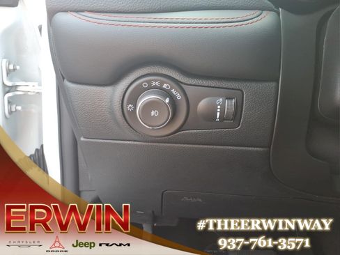 Certified 2023 Dodge Durango R/T AWD/4WD image 15