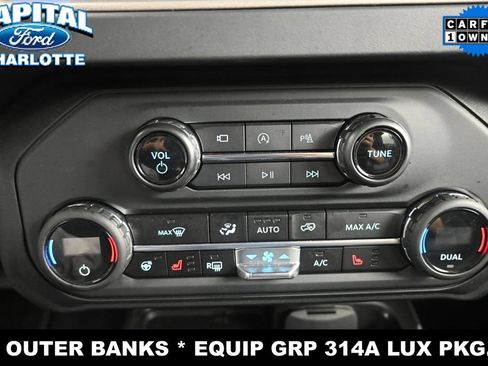 Used 2025 Ford Bronco Outer Banks AWD/4WD image 16