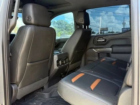 Used 2019 GMC Sierra 1500 AT4 w/ AT4 Premium Package AWD/4WD image 8
