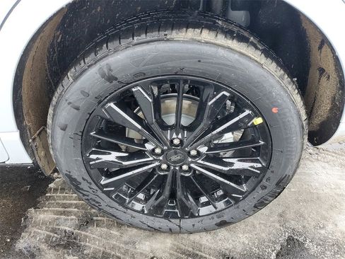 New 2025 Ford Escape ST-Line Elite w/ Premium Technology Package image 34