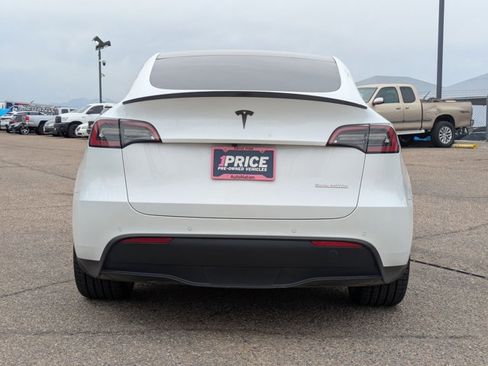 Used 2021 Tesla Model Y Performance image 7