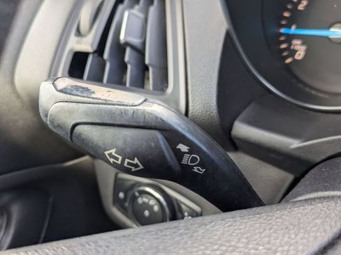 Used 2014 Ford Escape SE FWD image 16