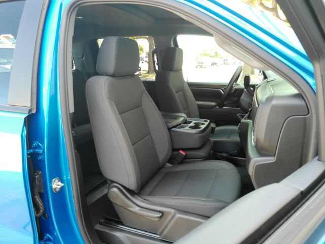 Used 2026 Chevrolet Silverado 1500 RST AWD/4WD image 21