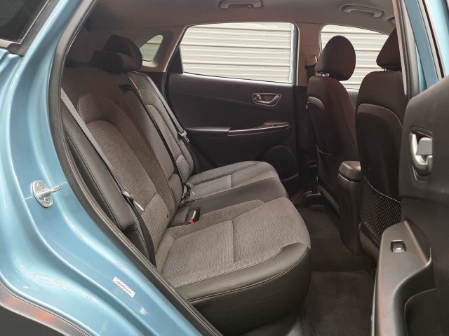 Used 2021 Hyundai Kona SEL w/ Cargo Package FWD image 17