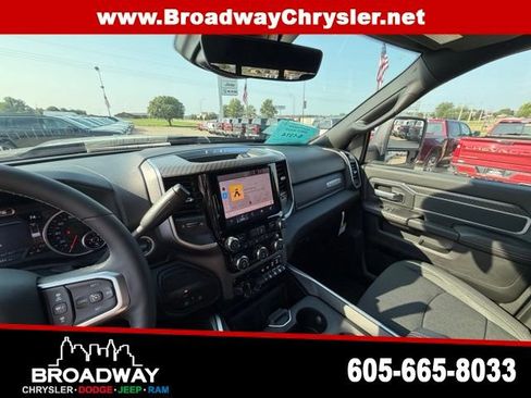 New 2026 RAM 2500 Big Horn AWD/4WD image 17