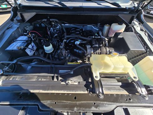 Used 2017 Nissan NV 3500 SL image 30