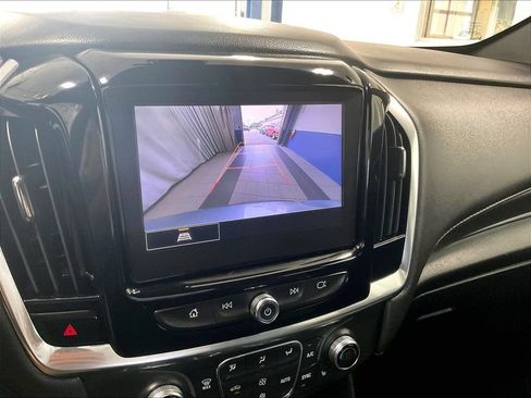 Used 2023 Chevrolet Traverse LT AWD/4WD image 20
