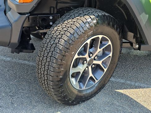 Used 2026 Jeep Wrangler Unlimited Sport AWD/4WD image 30